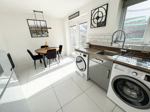 Photo 9- click for photo gallery